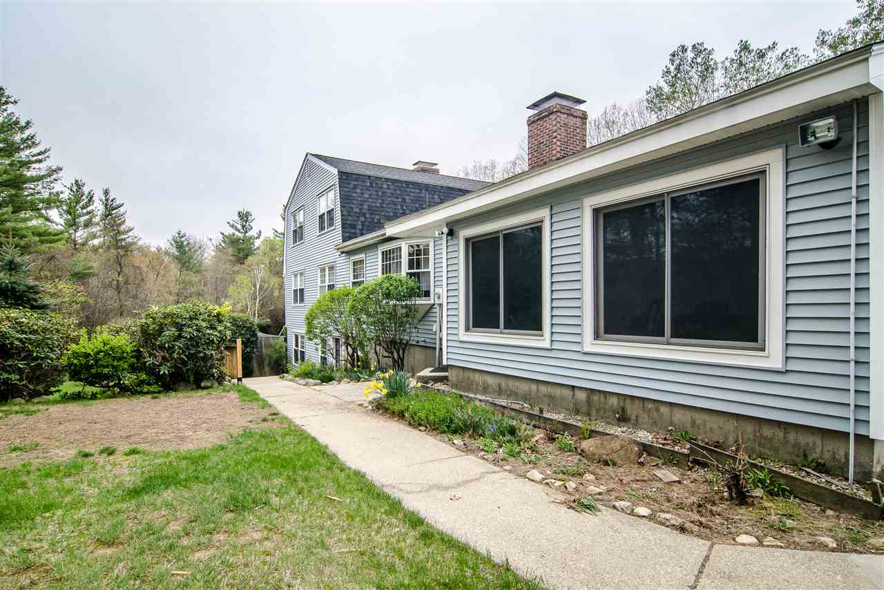 6 Birchdale Road Bow, NH 03304 - Photo 5 of 38