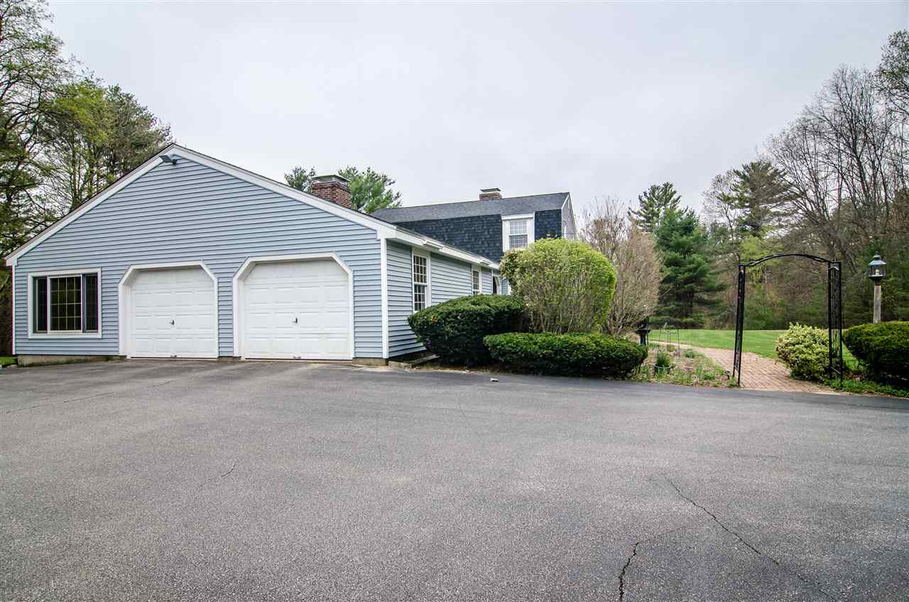 6 Birchdale Road Bow, NH 03304 - Photo 6 of 38