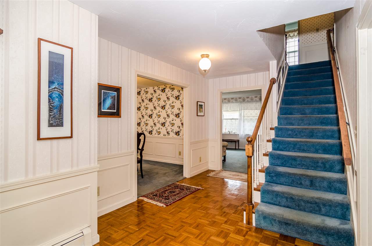 6 Birchdale Road Bow, NH 03304 - Photo 9 of 38