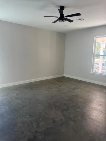 $1,695 | 270 North 3rd Street, Ponchatoula, LA 70454