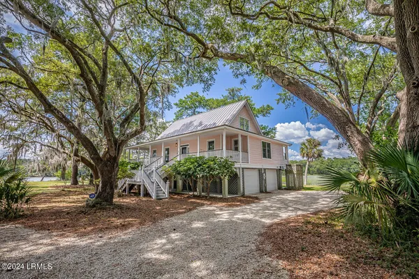 $795,000 | 1 Cameroon Drive, Beaufort, SC 29907