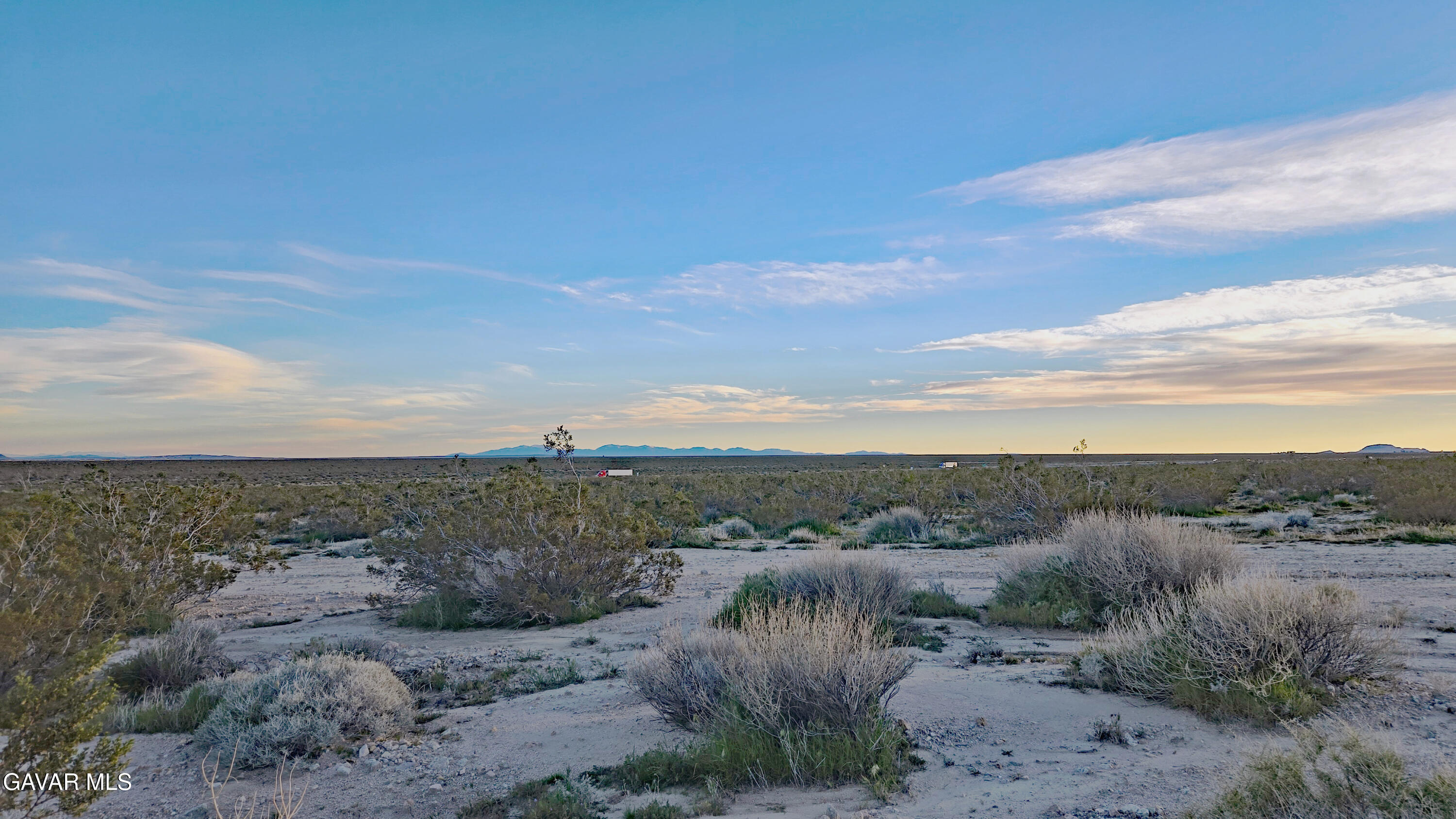 Rose Avenue Mojave, CA 93501 - Photo 11 of 23 a view of a lake with a city