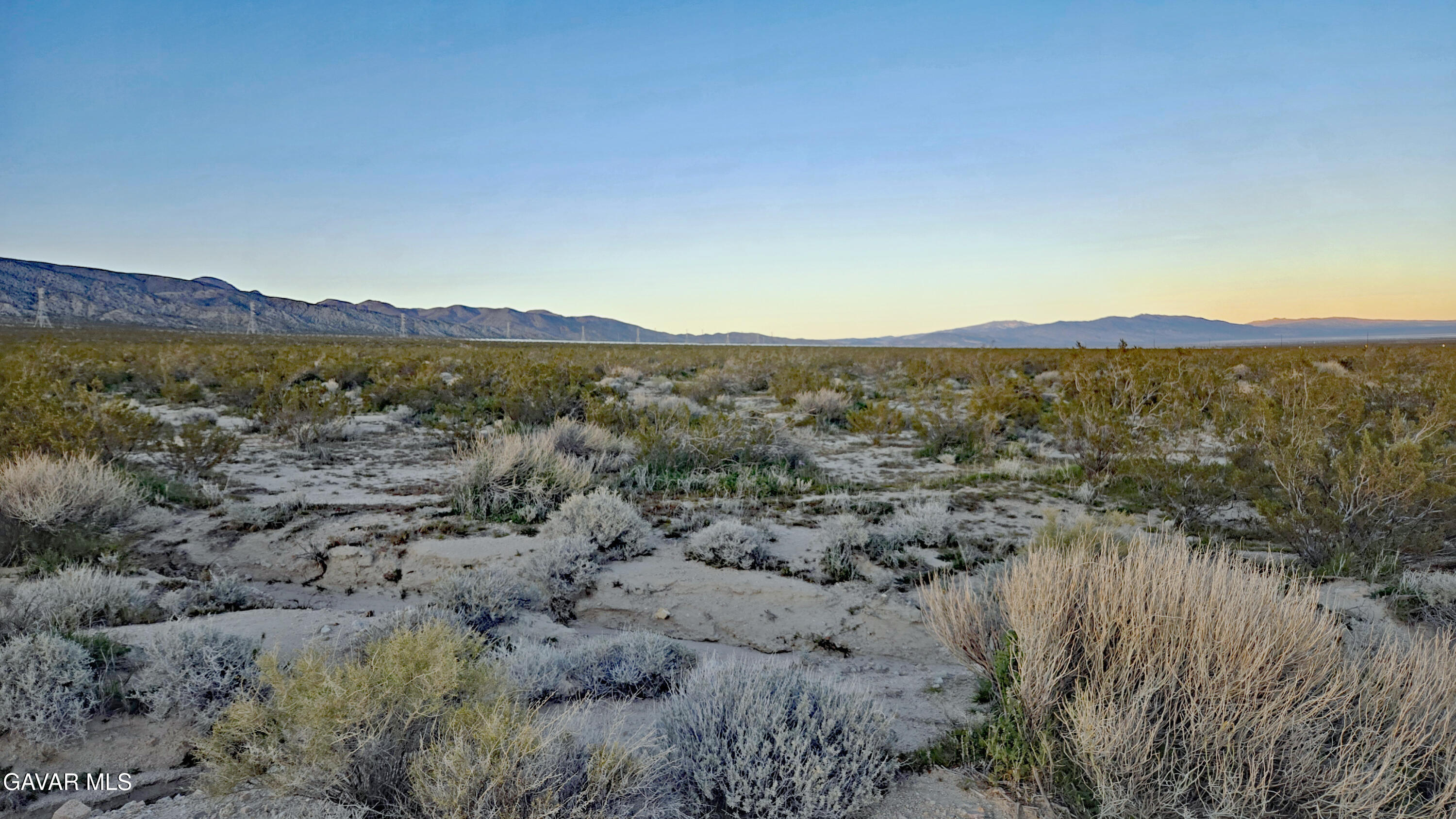 Rose Avenue Mojave, CA 93501 - Photo 17 of 23 a view of lake and mountain