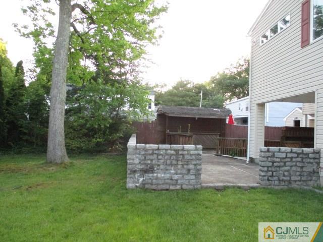 37 Preston Road Colonia, NJ 07067 - Photo 20 of 23 Gallery Image 20