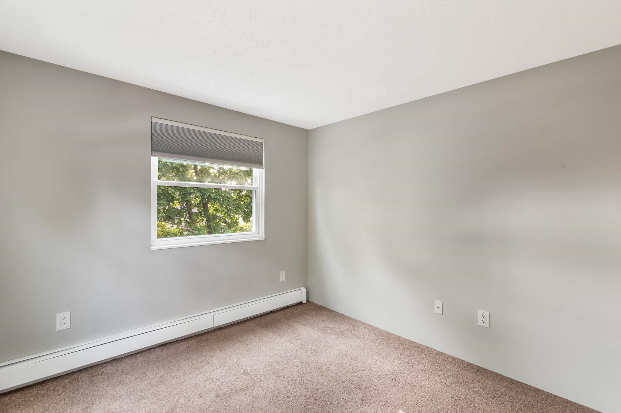 481 Merrimack Street, Unit 2 Manchester, NH 03103 - Photo 13 of 29