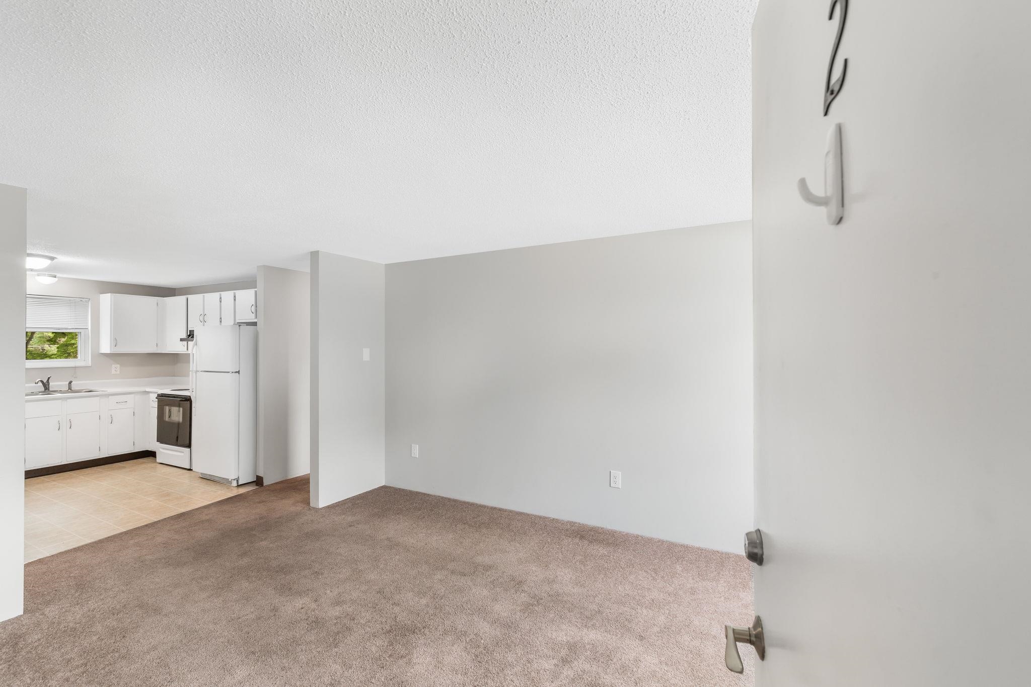 481 Merrimack Street, Unit 2 Manchester, NH 03103 - Photo 2 of 29