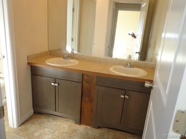 1960 Cavanaugh Road Watkins, CO 80137 - Photo 24 of 33 Gallery Image 24