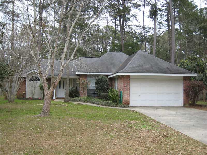 27 Trace Loop Mandeville, LA 70448 - Photo 1 of 25 Gallery Image 1