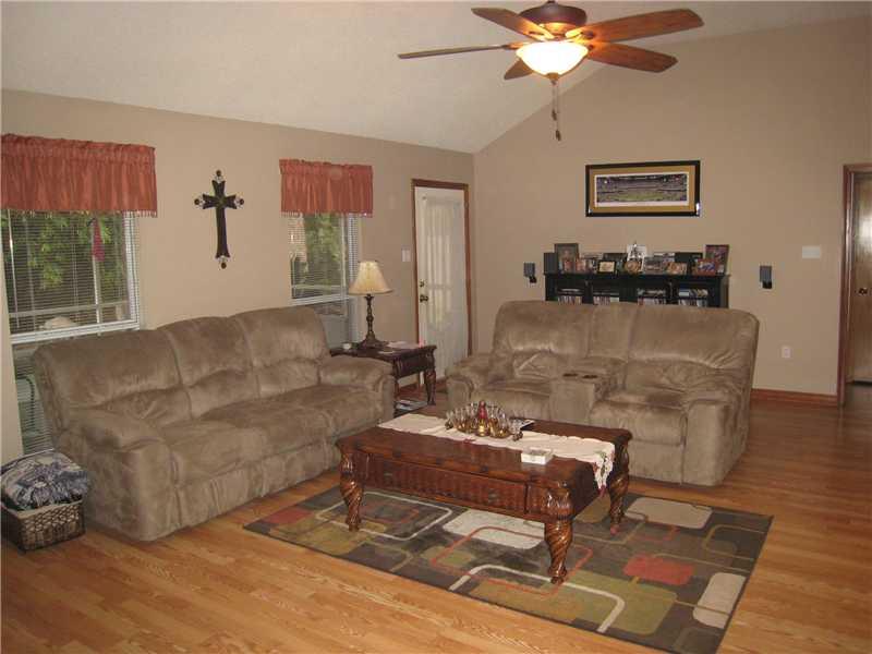 27 Trace Loop Mandeville, LA 70448 - Photo 9 of 25 Gallery Image 9