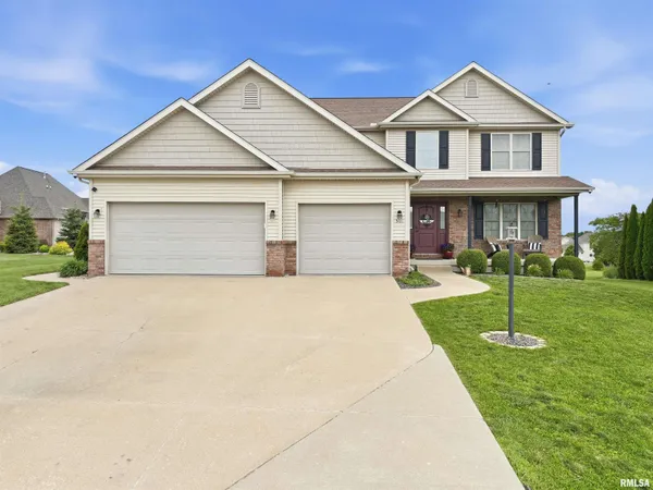 $449,900 | 503 Somerset Drive, Germantown Hills, IL 61548