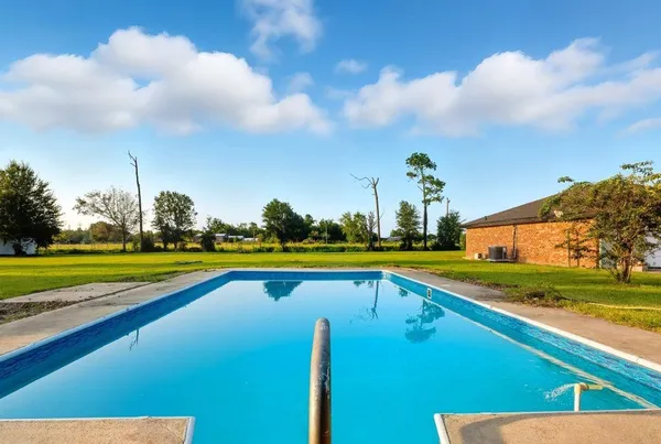 $440,000 | 119 Country Lane, Lake Charles, LA 70607