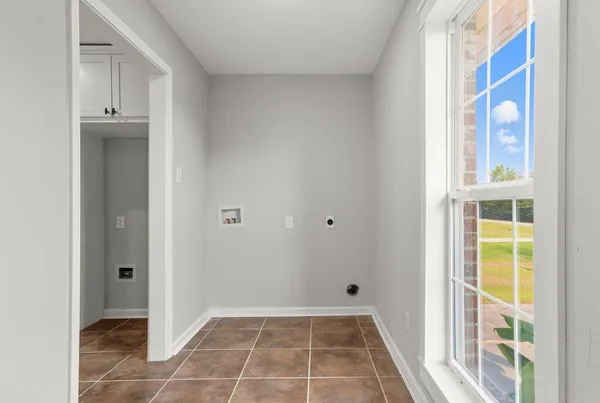 $440,000 | 119 Country Lane, Lake Charles, LA 70607