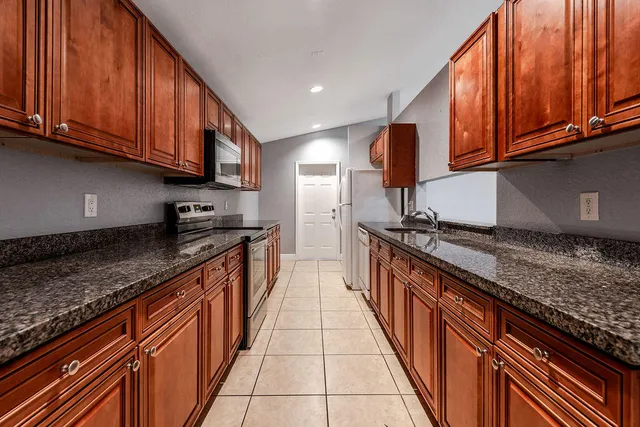 $3,100 | 1029 Staghorn Street, Wellington, FL 33414