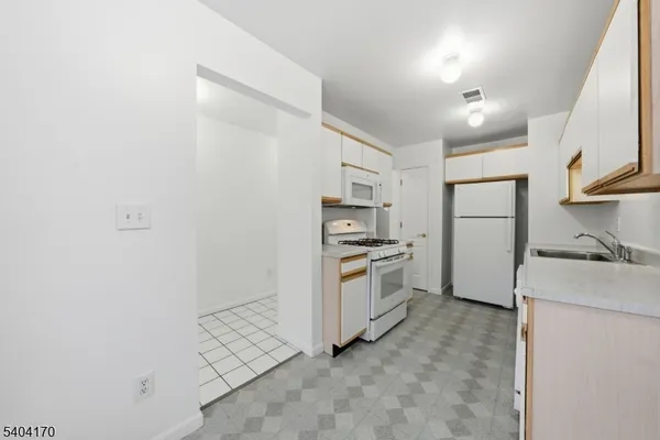$2,750 | 403 Union Street, Boonton, NJ 07005