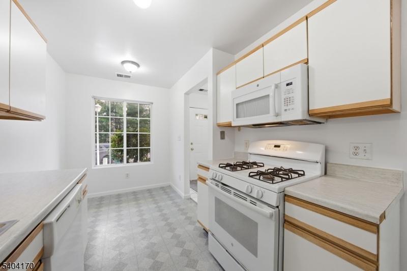 403 Union Street Boonton, NJ 07005 - Photo 8 of 24