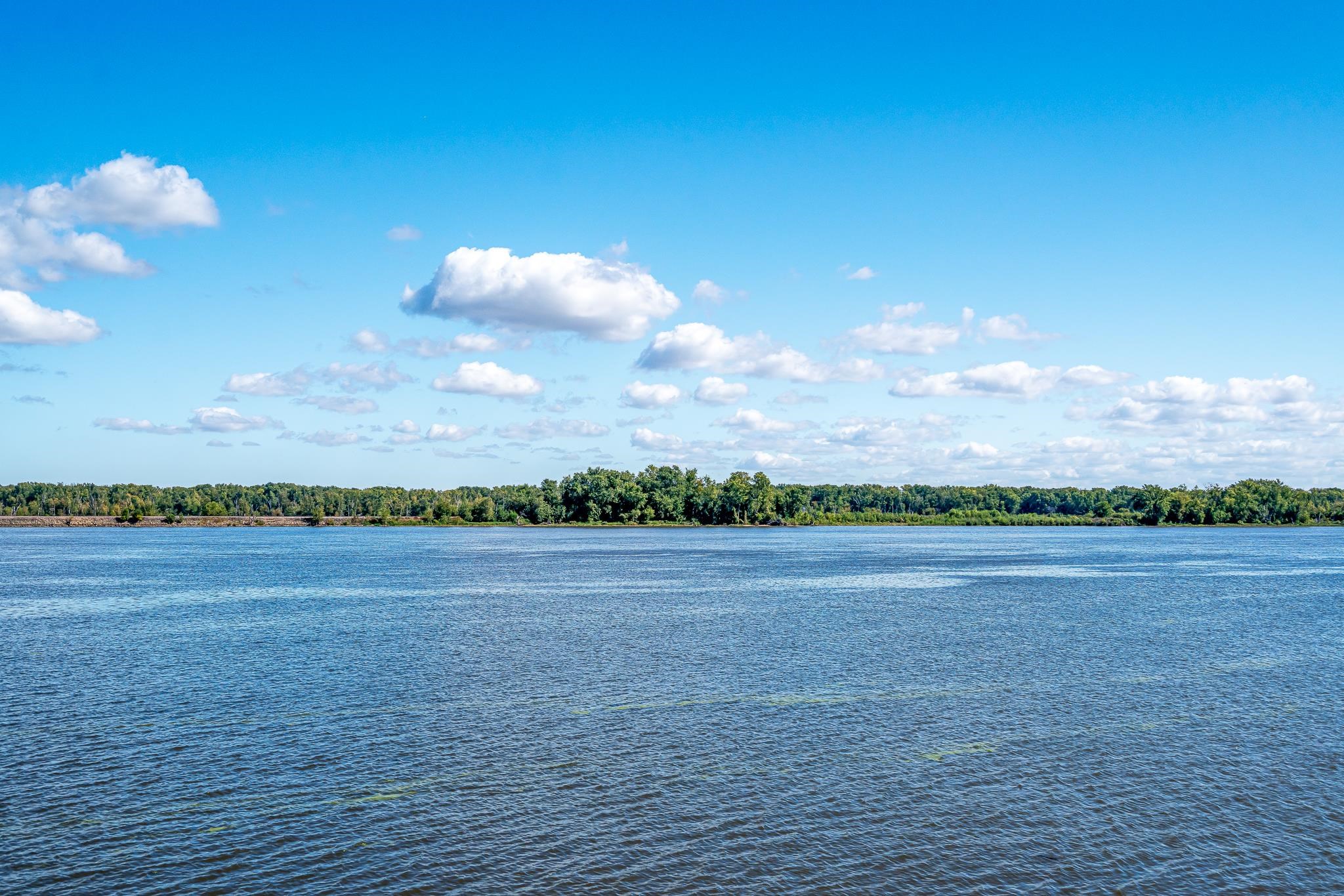 704 River Street Sabula, IA 52070 - Photo 2 of 33