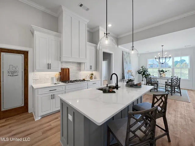 $526,850 | 404 Lennon Lane, Brandon, MS 39047