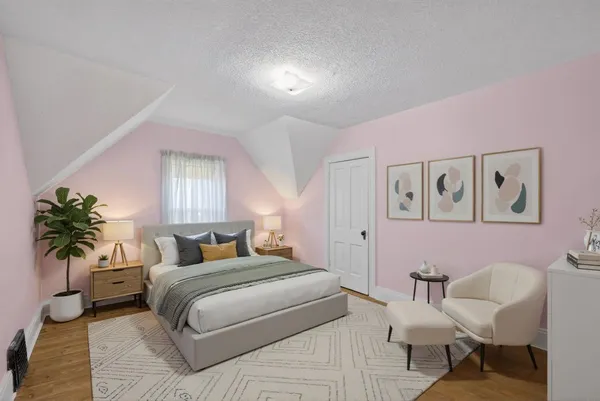 $279,900 | 815 East Center Street, Rochester, MN 55904