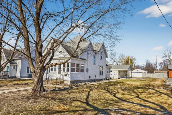 $279,900 | 815 East Center Street, Rochester, MN 55904