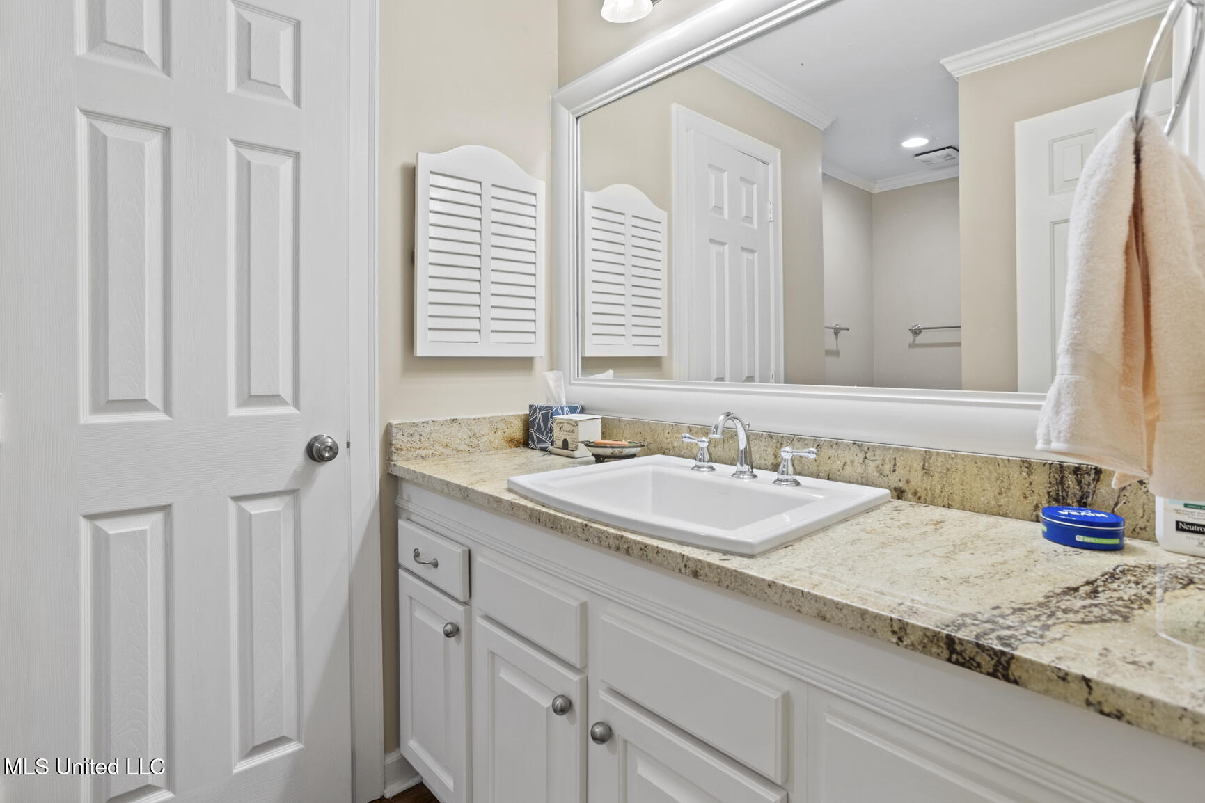 47 Eastbrooke Street Jackson, MS 39216 - Photo 14 of 19 47 Eastbrooke-5