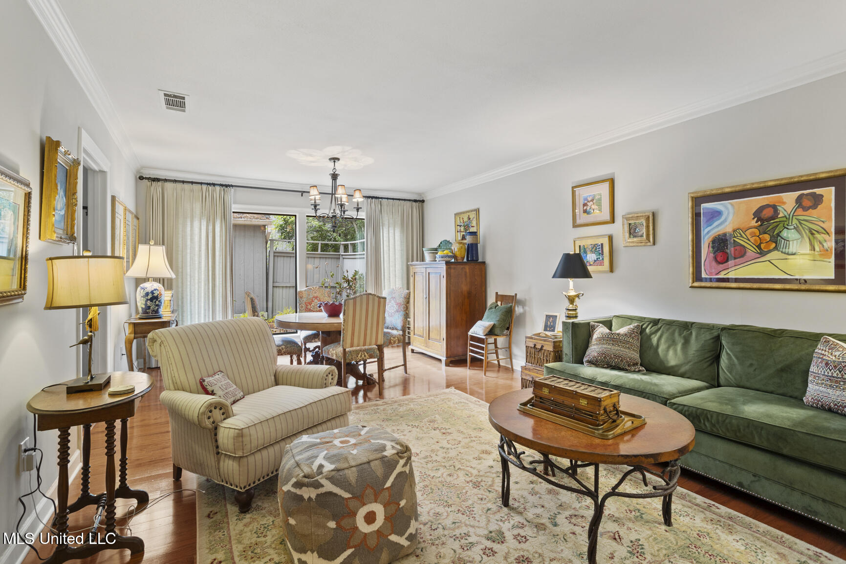 47 Eastbrooke Street Jackson, MS 39216 - Photo 3 of 19 47 Eastbrooke-24