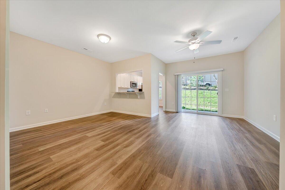 5370 Indian Grave Road Southwest Roanoke, VA 24018 - Photo 2 of 16 02-MIB07461