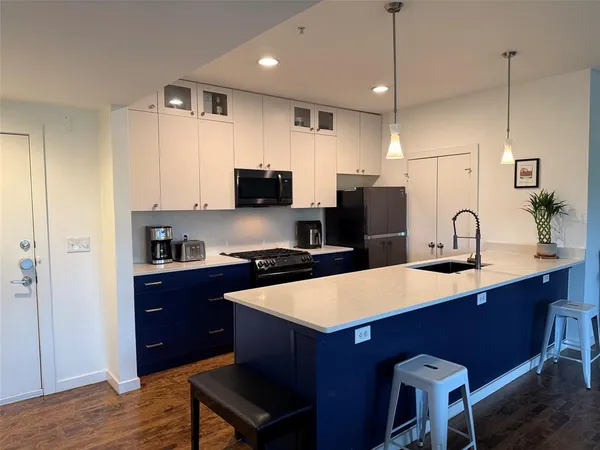 $2,099 | 4108 Office Parkway, Unit 303, Dallas, TX 75204