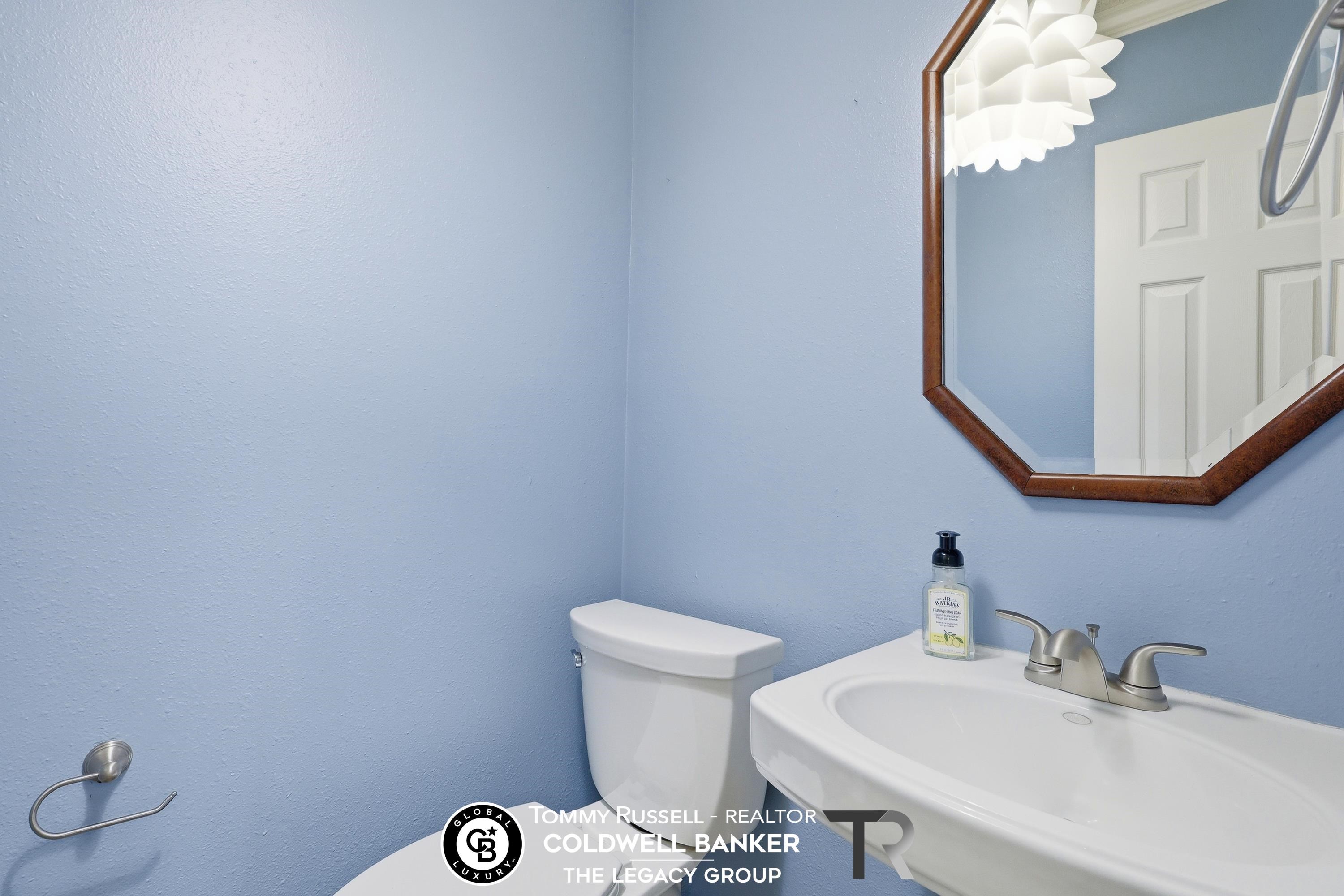 3920 Eagle Drive Casper, WY 82604 - Photo 13 of 34