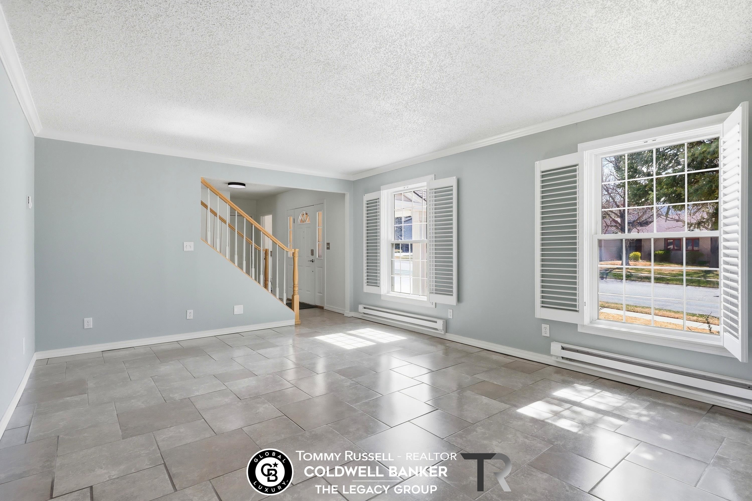 3920 Eagle Drive Casper, WY 82604 - Photo 3 of 34