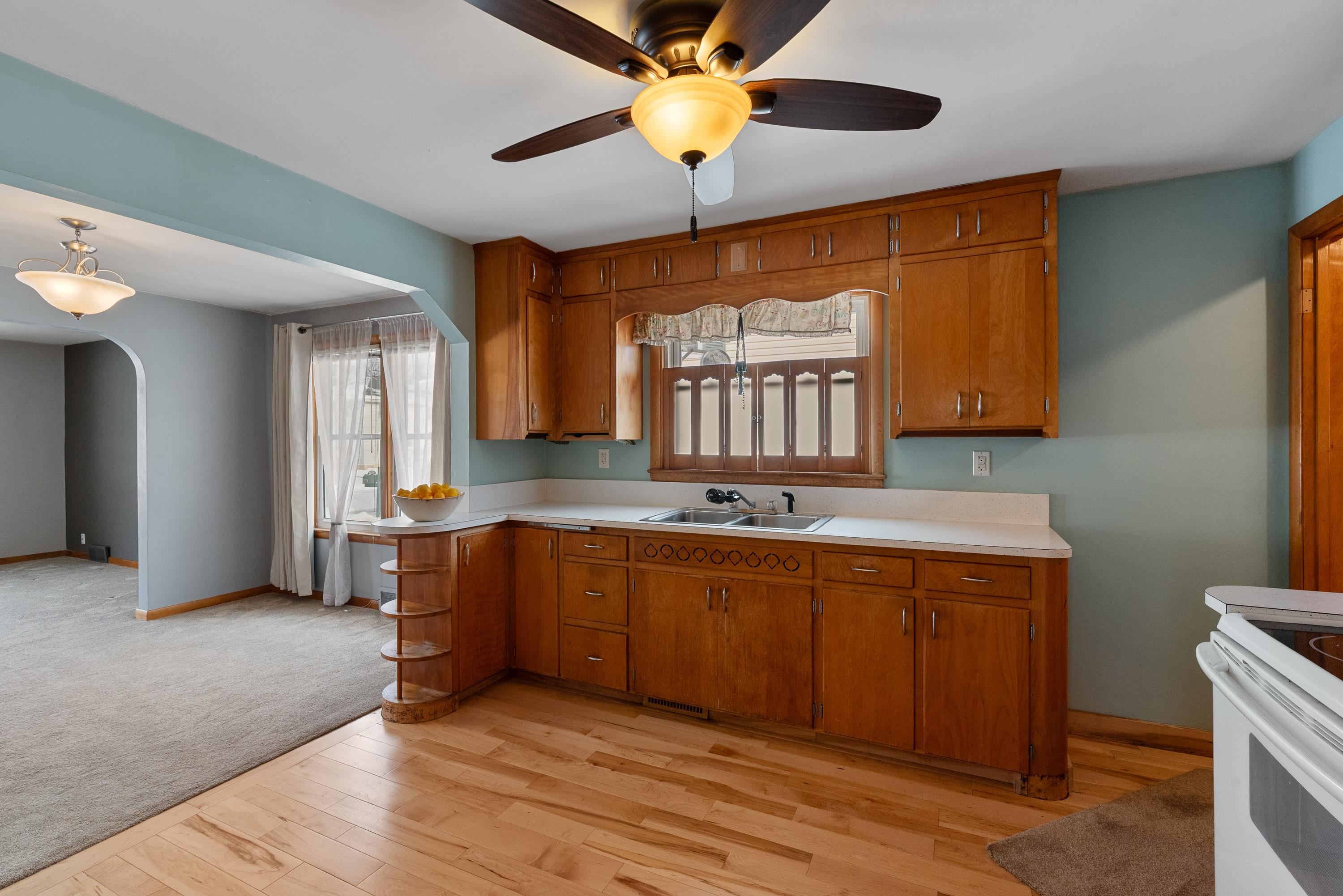 125 Bogert Street Beaver Dam, WI 53916 - Photo 9 of 23