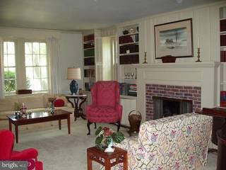 513 Plymouth Road Ambler, PA 19002 - Photo 4 of 6 Gallery Image 4