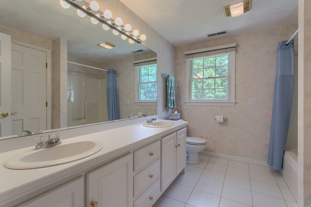 14 Olde Coach Road North Reading, MA 01864 - Photo 20 of 30 Gallery Image 20