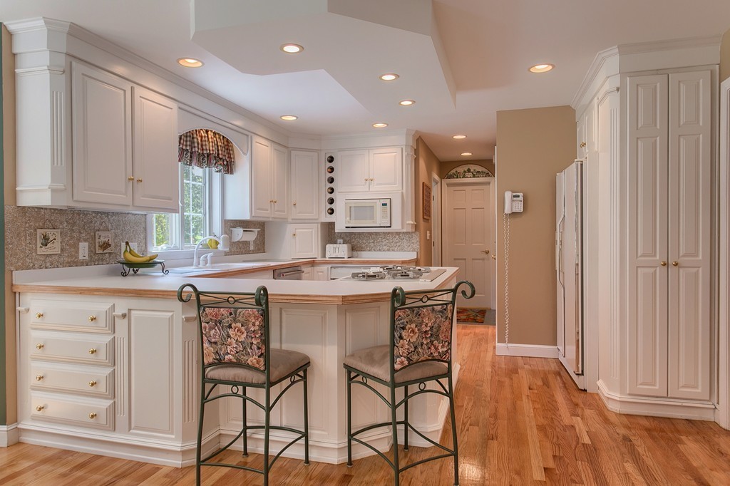 14 Olde Coach Road North Reading, MA 01864 - Photo 9 of 30 Gallery Image 9