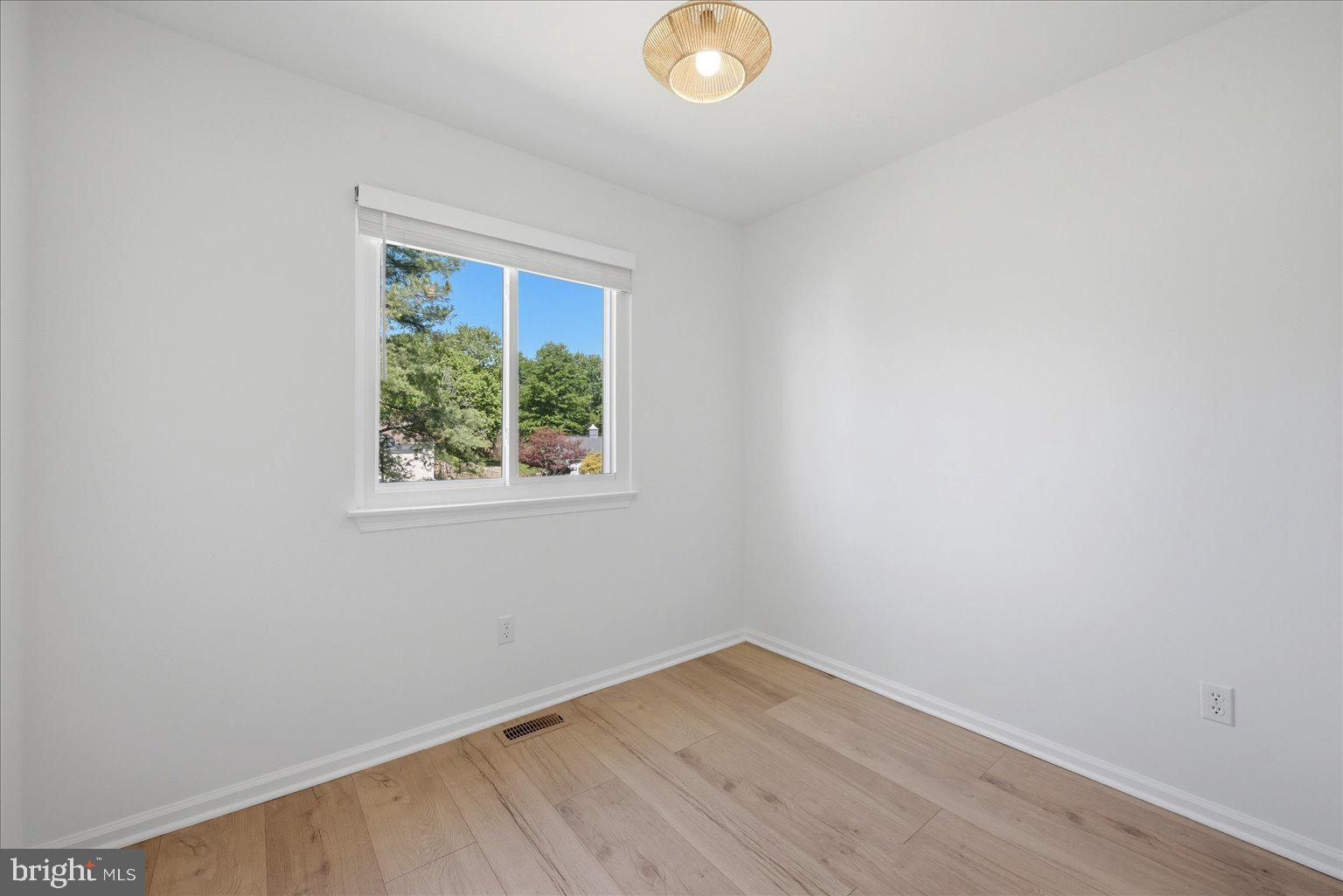 13214 Jasper Road Fairfax, VA 22033 - Photo 11 of 20
