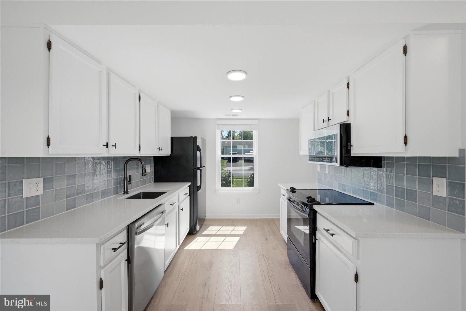 13214 Jasper Road Fairfax, VA 22033 - Photo 2 of 20