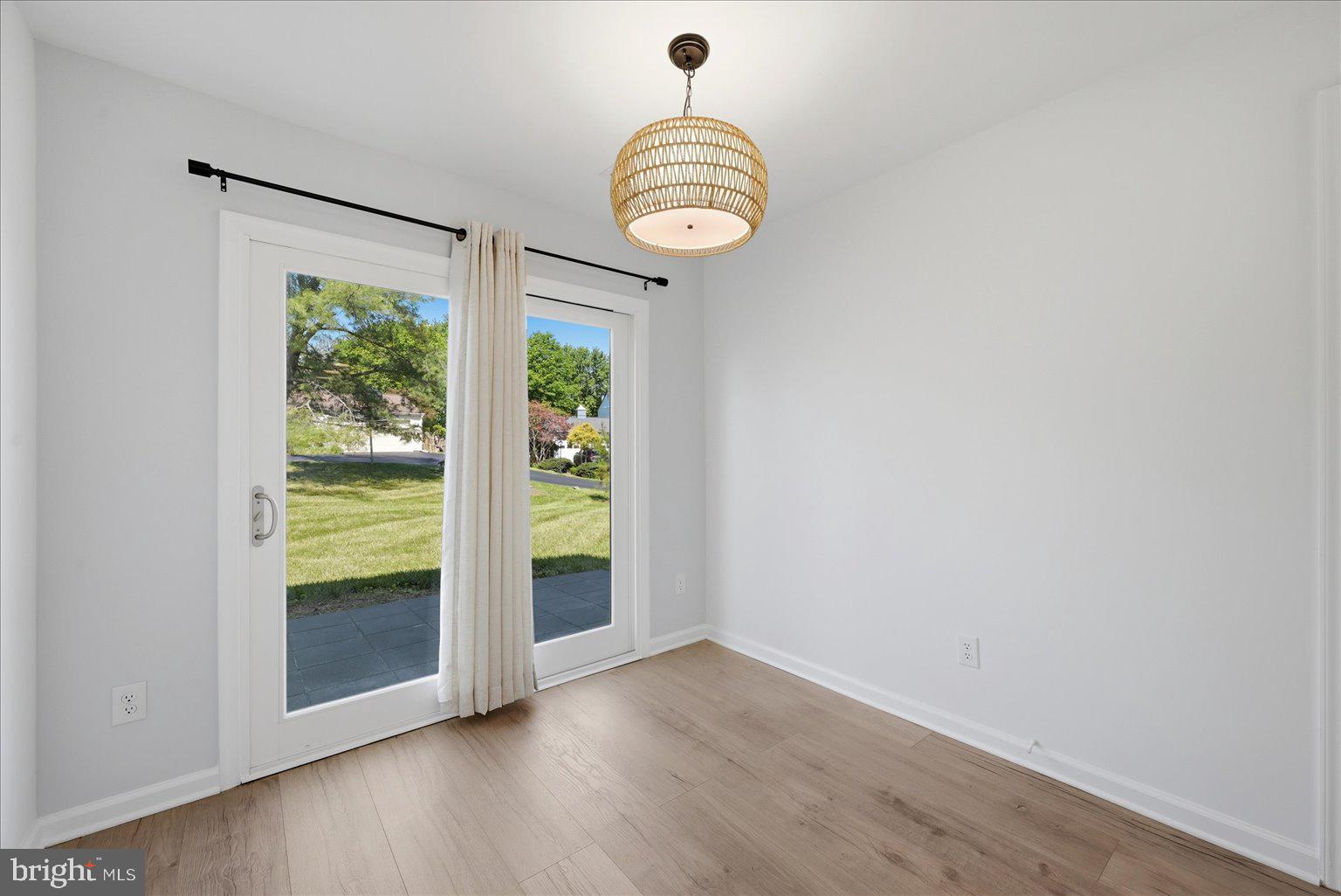 13214 Jasper Road Fairfax, VA 22033 - Photo 4 of 20