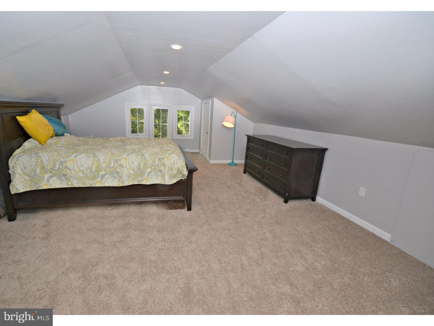 204 Barnsboro Road Sewell, NJ 08080 - Photo 12 of 25