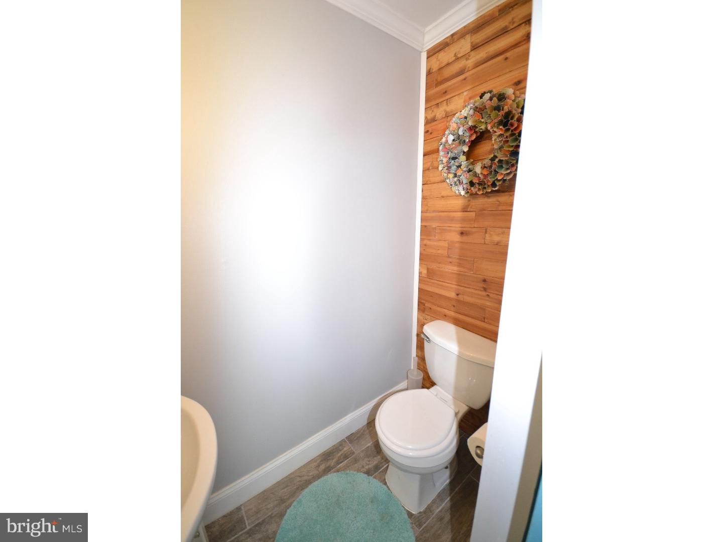 204 Barnsboro Road Sewell, NJ 08080 - Photo 9 of 25