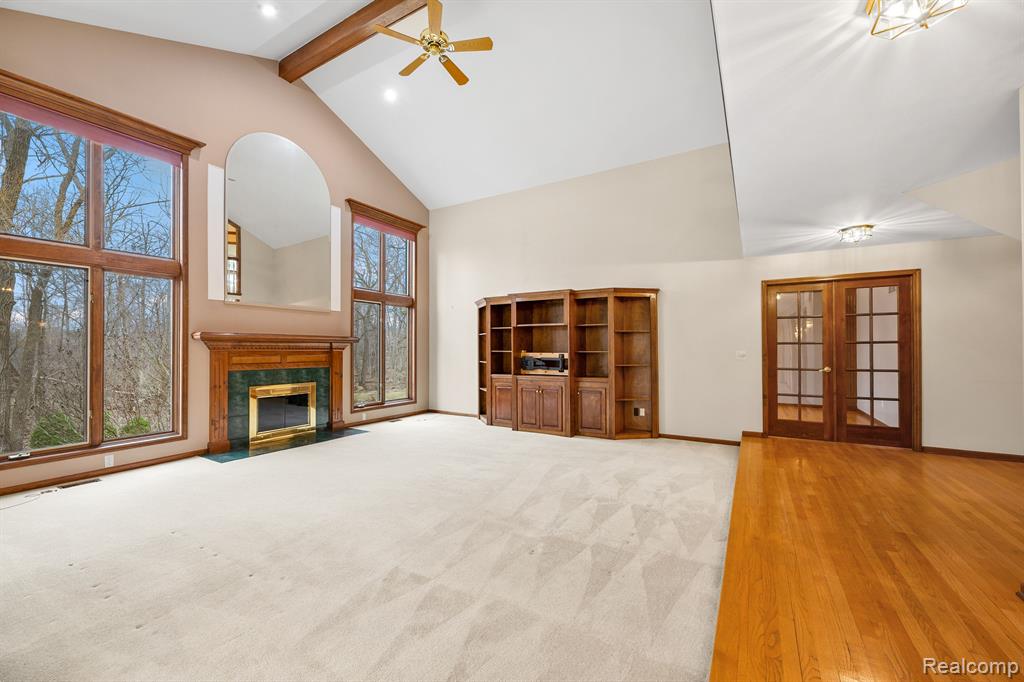 1384 Lakeview Drive Rochester Hills, MI 48306 - Photo 25 of 65