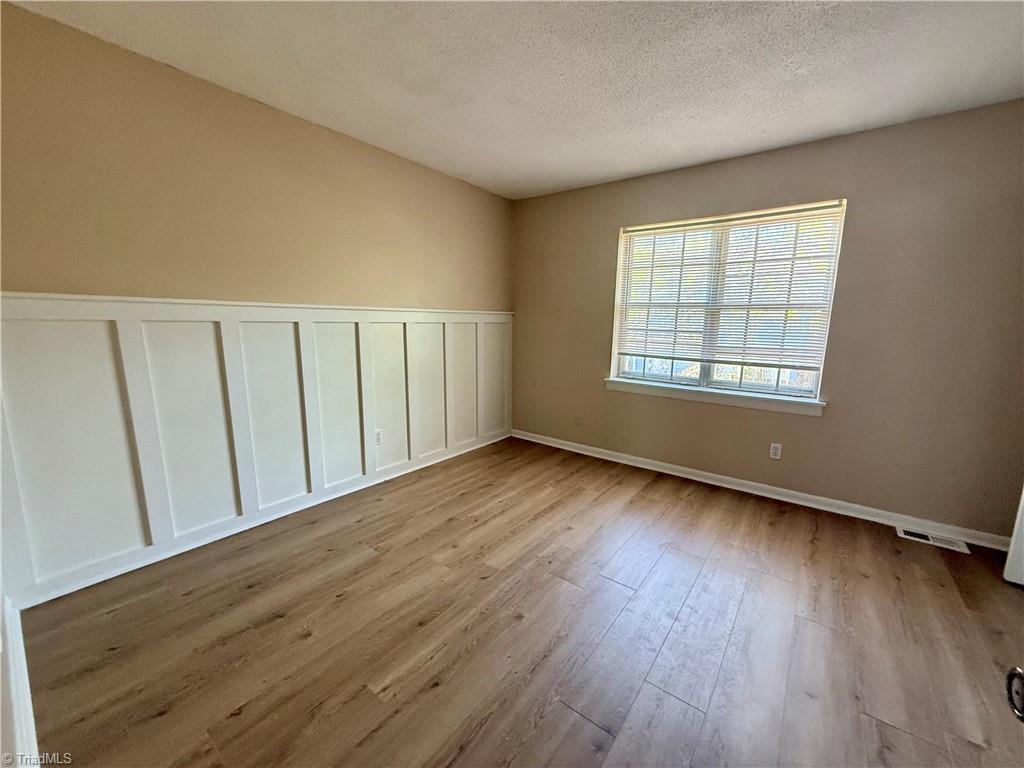5711 Bramblegate Road, Unit J Greensboro, NC 27409 - Photo 33 of 36 Gallery Image 33