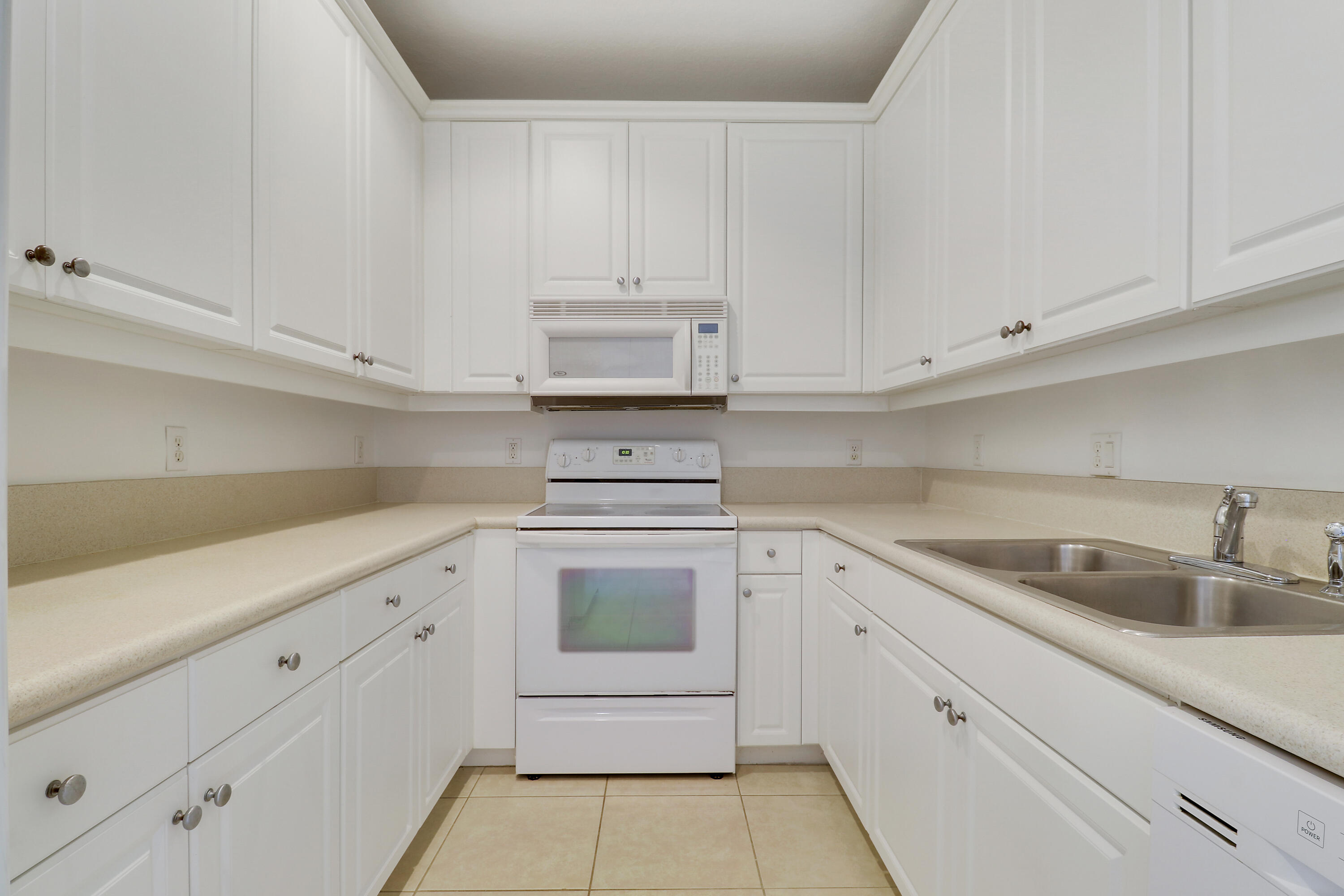 4273 East Main Street Jupiter, FL 33458 - Photo 13 of 37 House-23