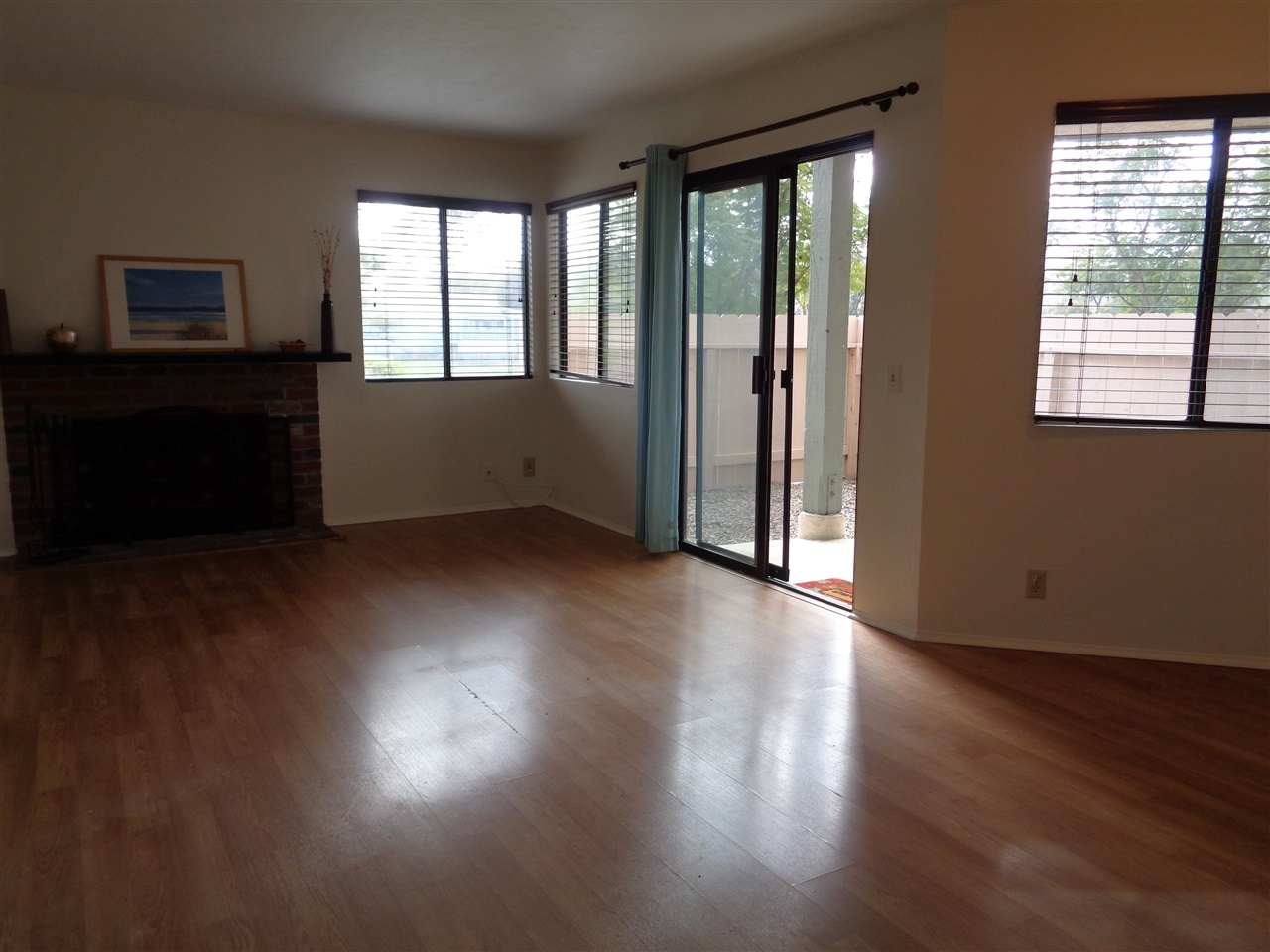 2908 Elm Tree Court Spring Valley, CA 91978 - Photo 22 of 25 Gallery Image 22