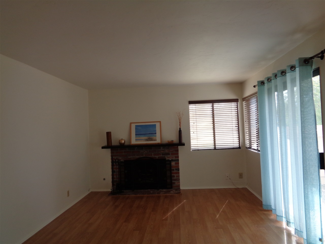 2908 Elm Tree Court Spring Valley, CA 91978 - Photo 23 of 25 Gallery Image 23