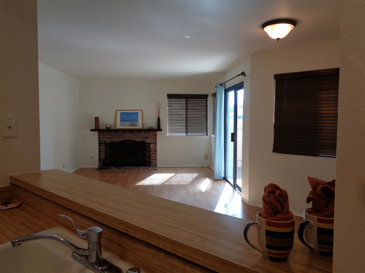 2908 Elm Tree Court Spring Valley, CA 91978 - Photo 8 of 25 Gallery Image 8