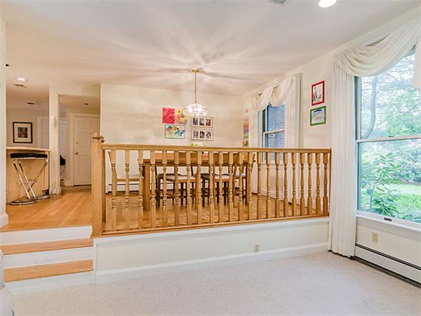 40 Ferncroft Road Newton, MA 02468 - Photo 7 of 24