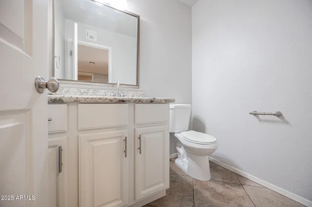 $2,095 | 2232 West Lindner Avenue, Unit 43, Mesa, AZ 85202