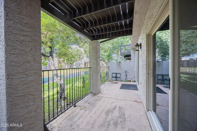 $2,095 | 2232 West Lindner Avenue, Unit 43, Mesa, AZ 85202