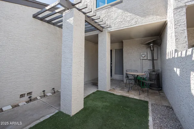 $2,095 | 2232 West Lindner Avenue, Unit 43, Mesa, AZ 85202