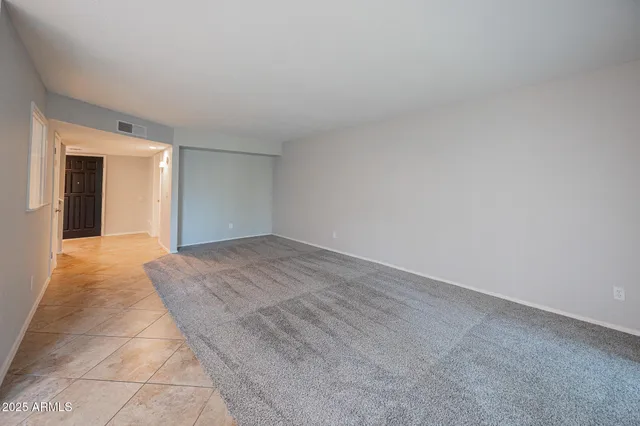 $2,095 | 2232 West Lindner Avenue, Unit 43, Mesa, AZ 85202