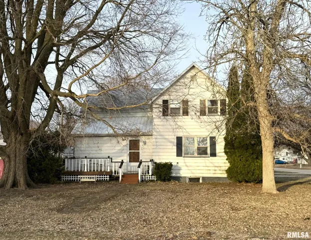 $99,900 | 393 East 5th Street, Woodhull, IL 61490
